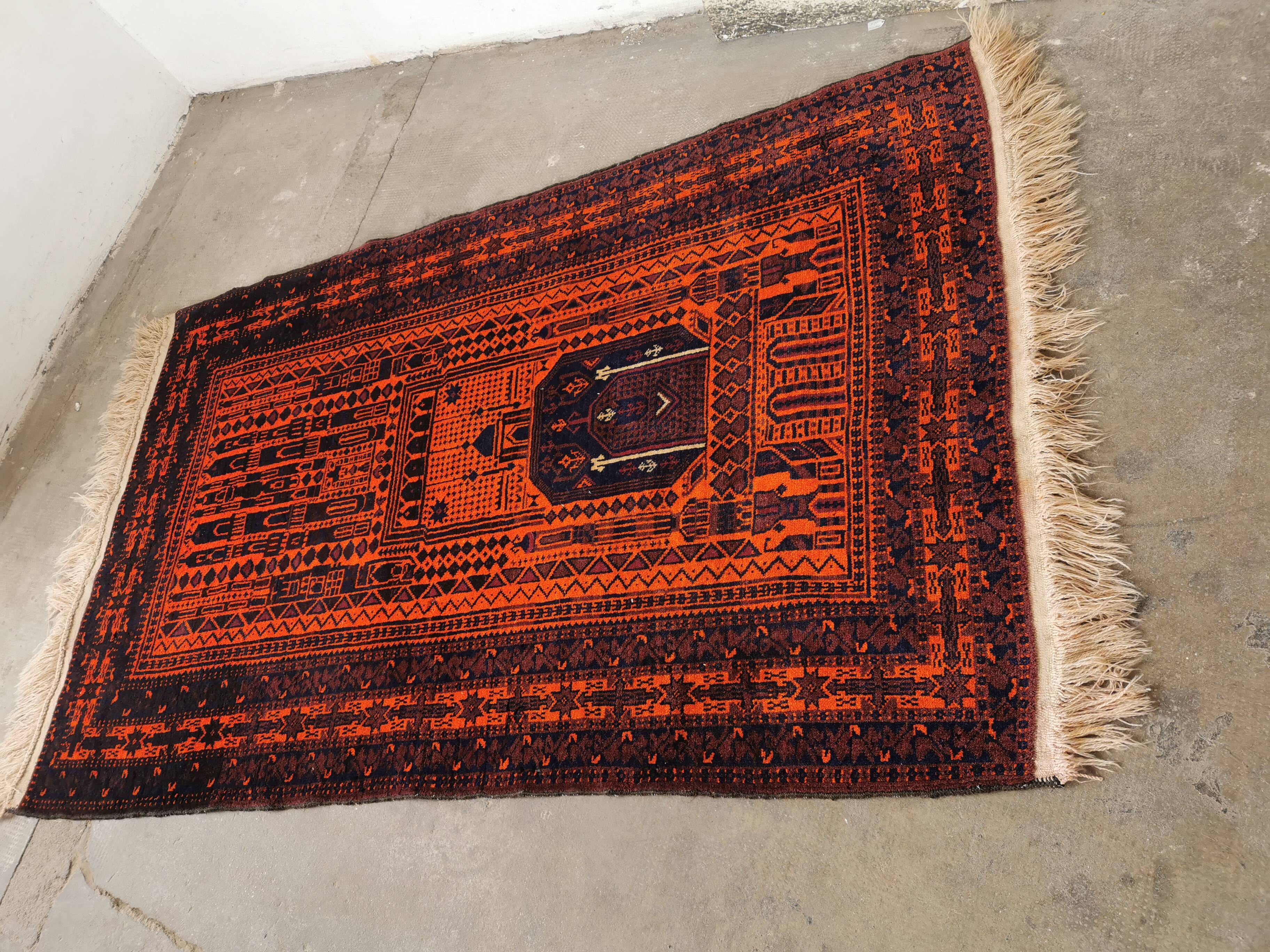 Handmade vintage oriental carpets