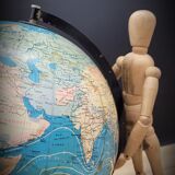 Taride World Map 1977