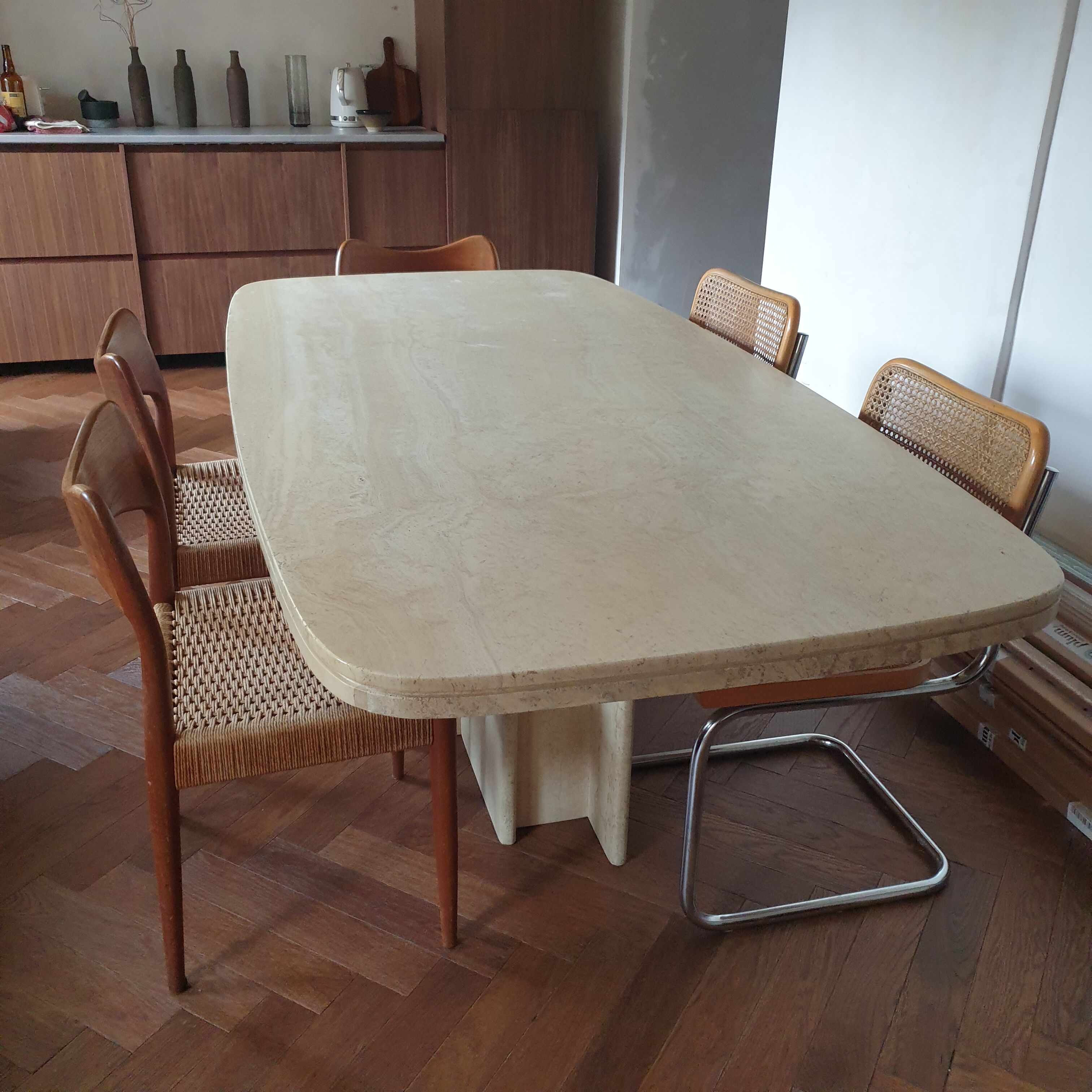 Vintage travertine dining table Roche bobois
