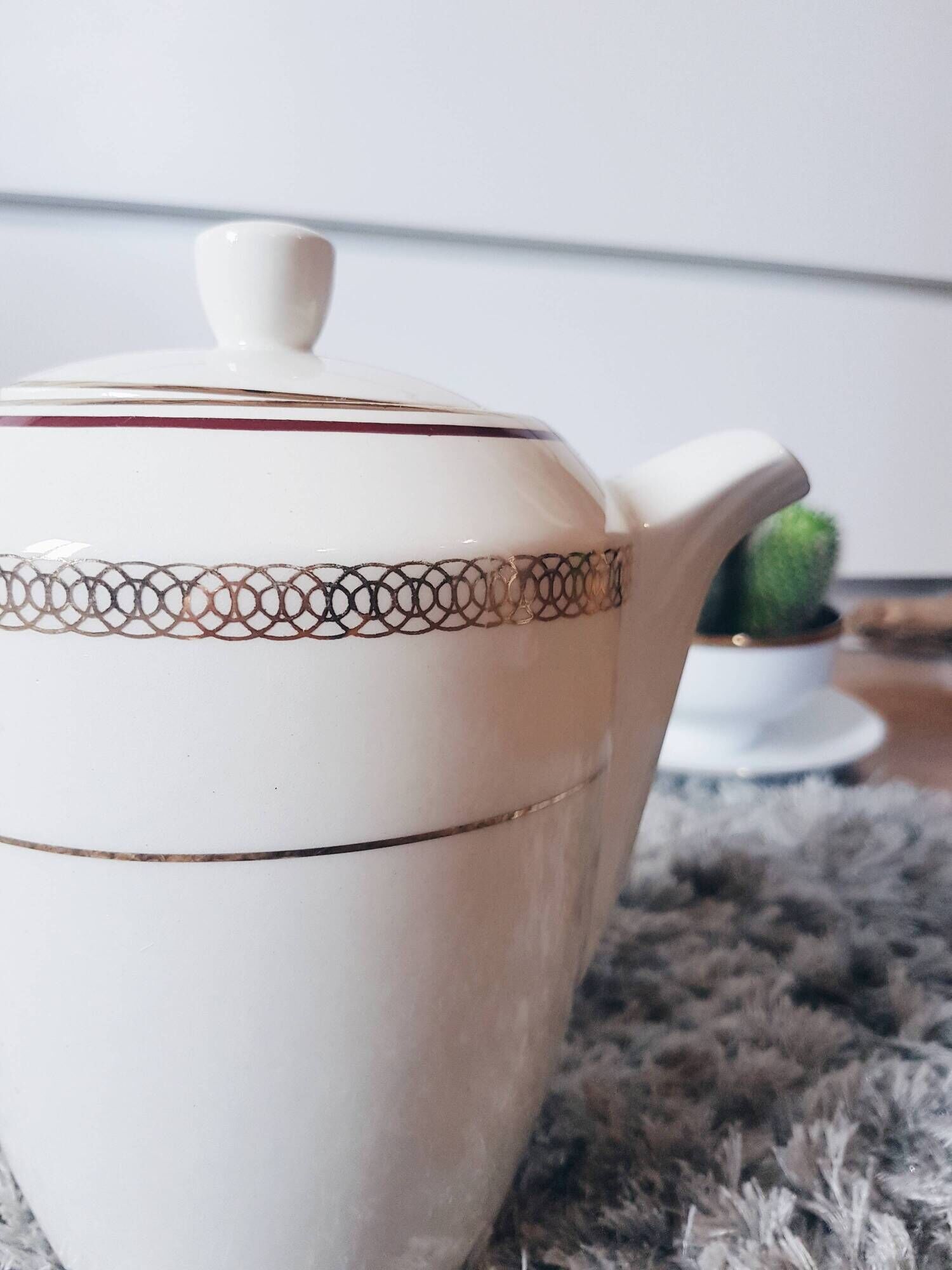 Cafetière théière en porcelaine de Gien