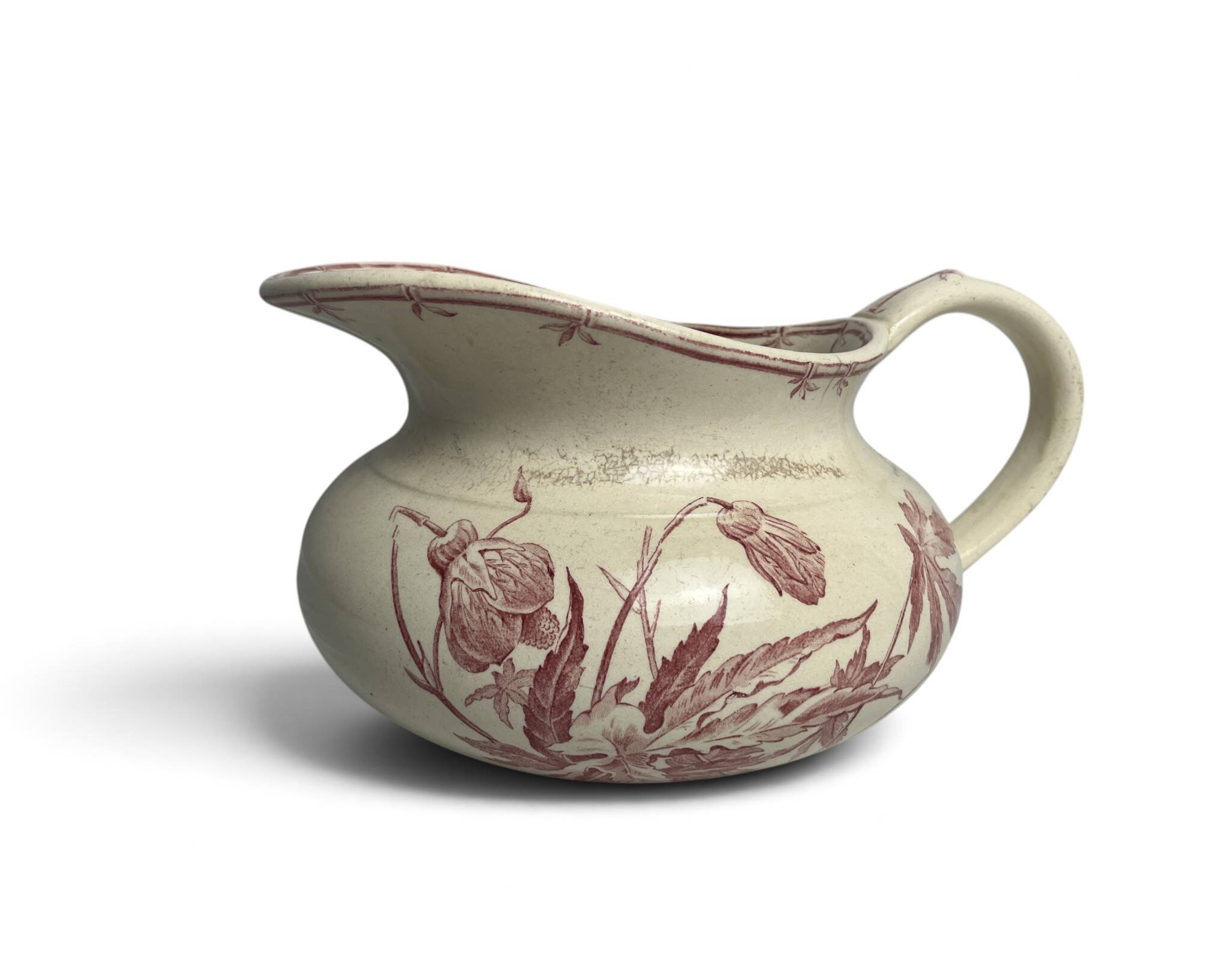 Gien, toilet jug with birds, early 20th century.