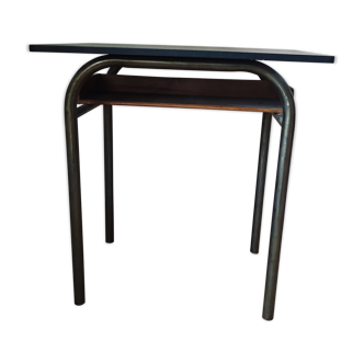 Bureau écolier avec casier