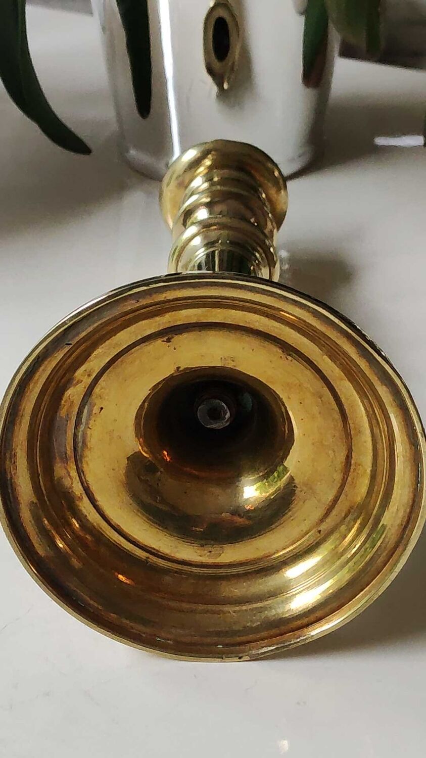 Antique torch candle holder, in polished brass, classic and refined