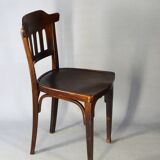 2 bistro chairs no. 714, gustave siegel for kohn, 1910. no thonet