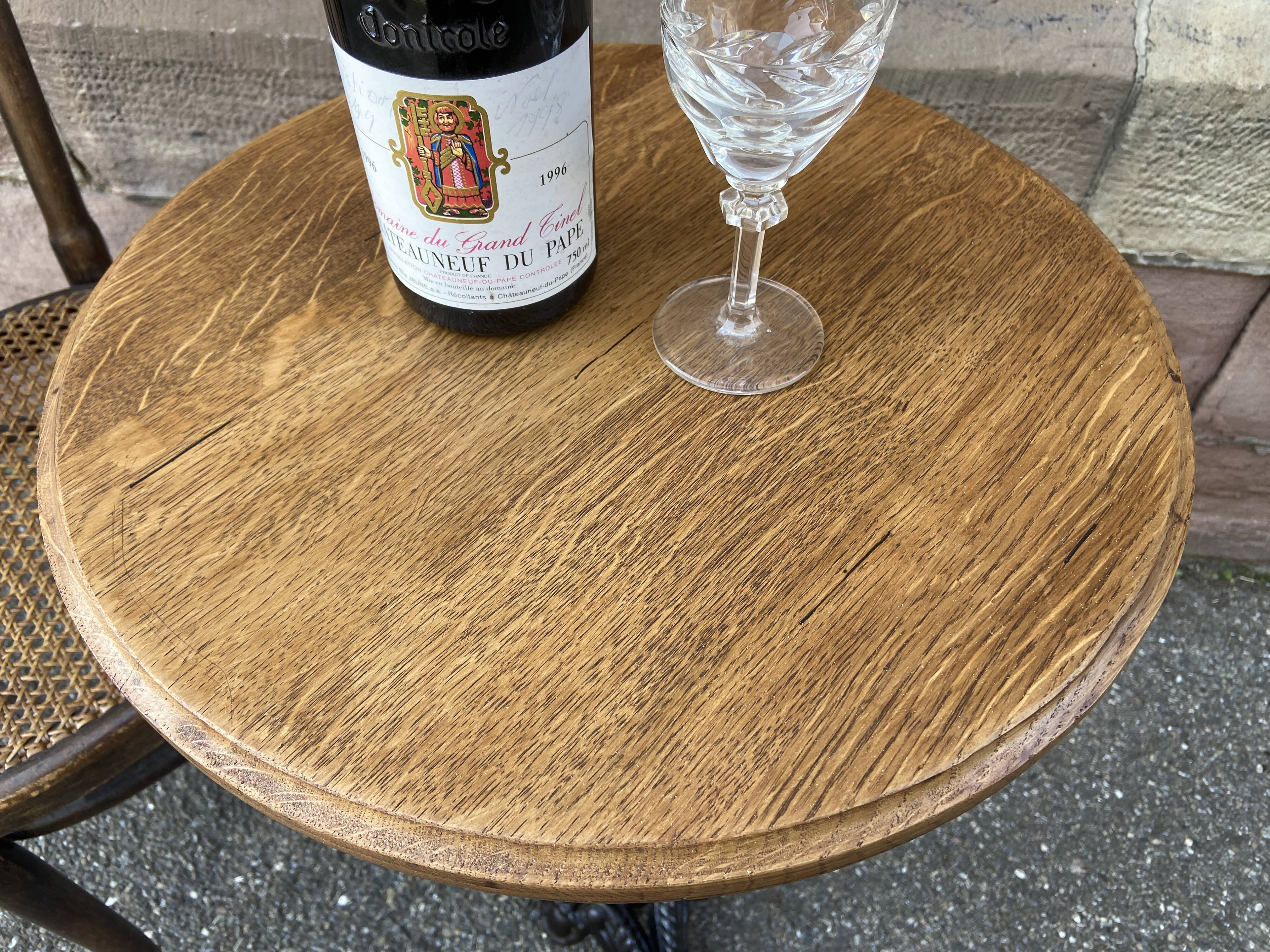 metal pedestal table, Art Deco garden bistro, Paris, 80s