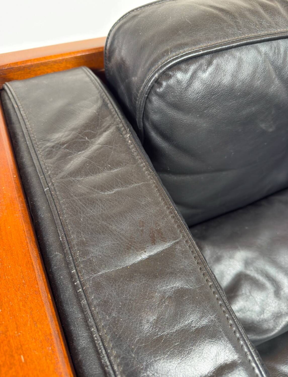 Armchair in the style of Tobia Scarpa