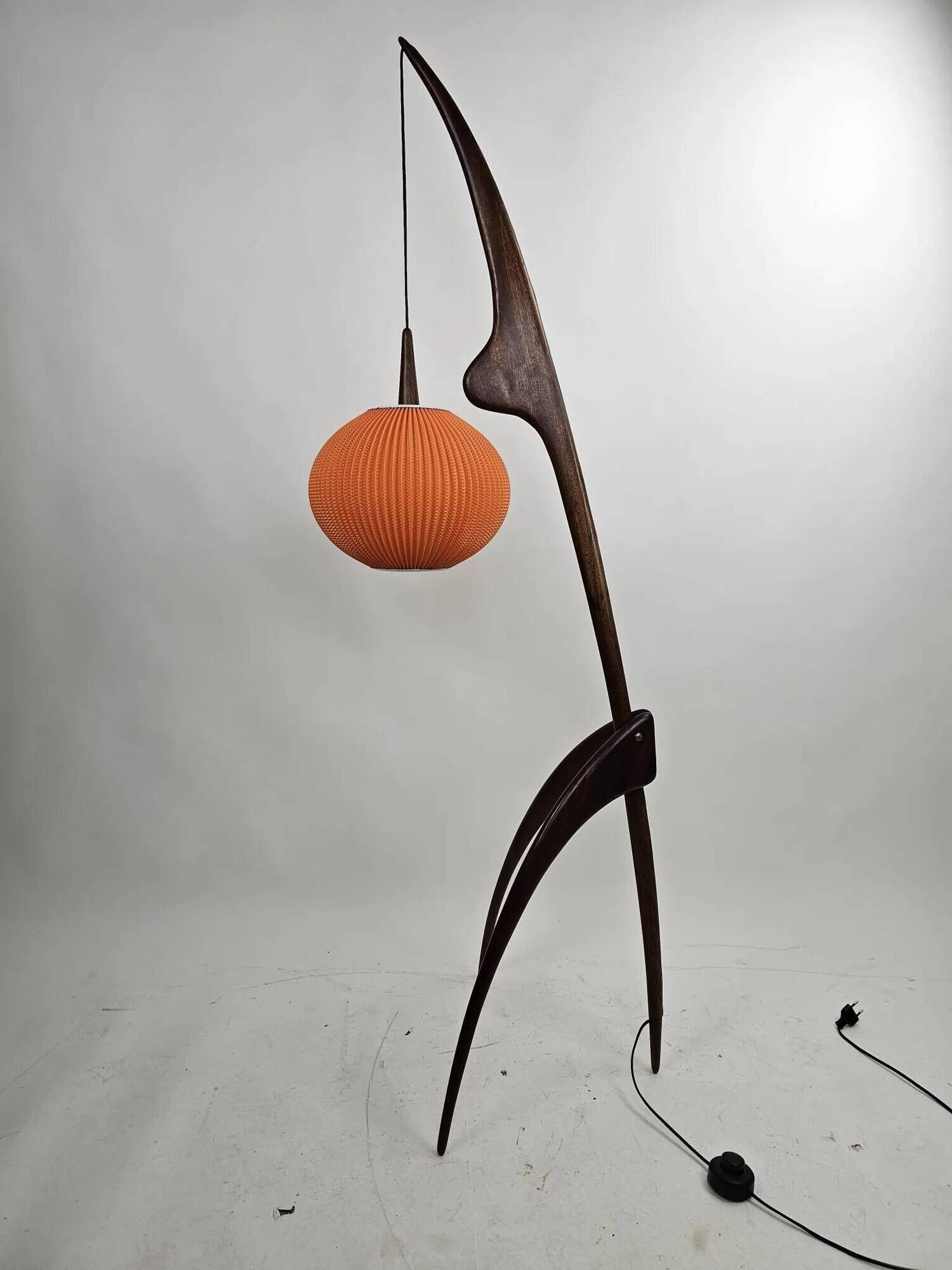 Floor lamp “Praying Mantis” by Rispal – France 1950s