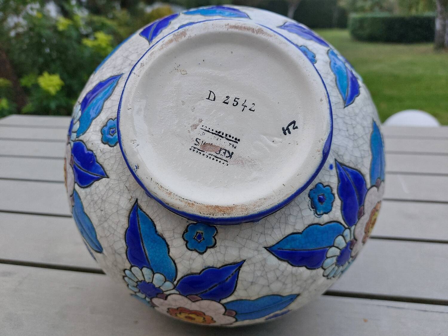 Longwy ball vase