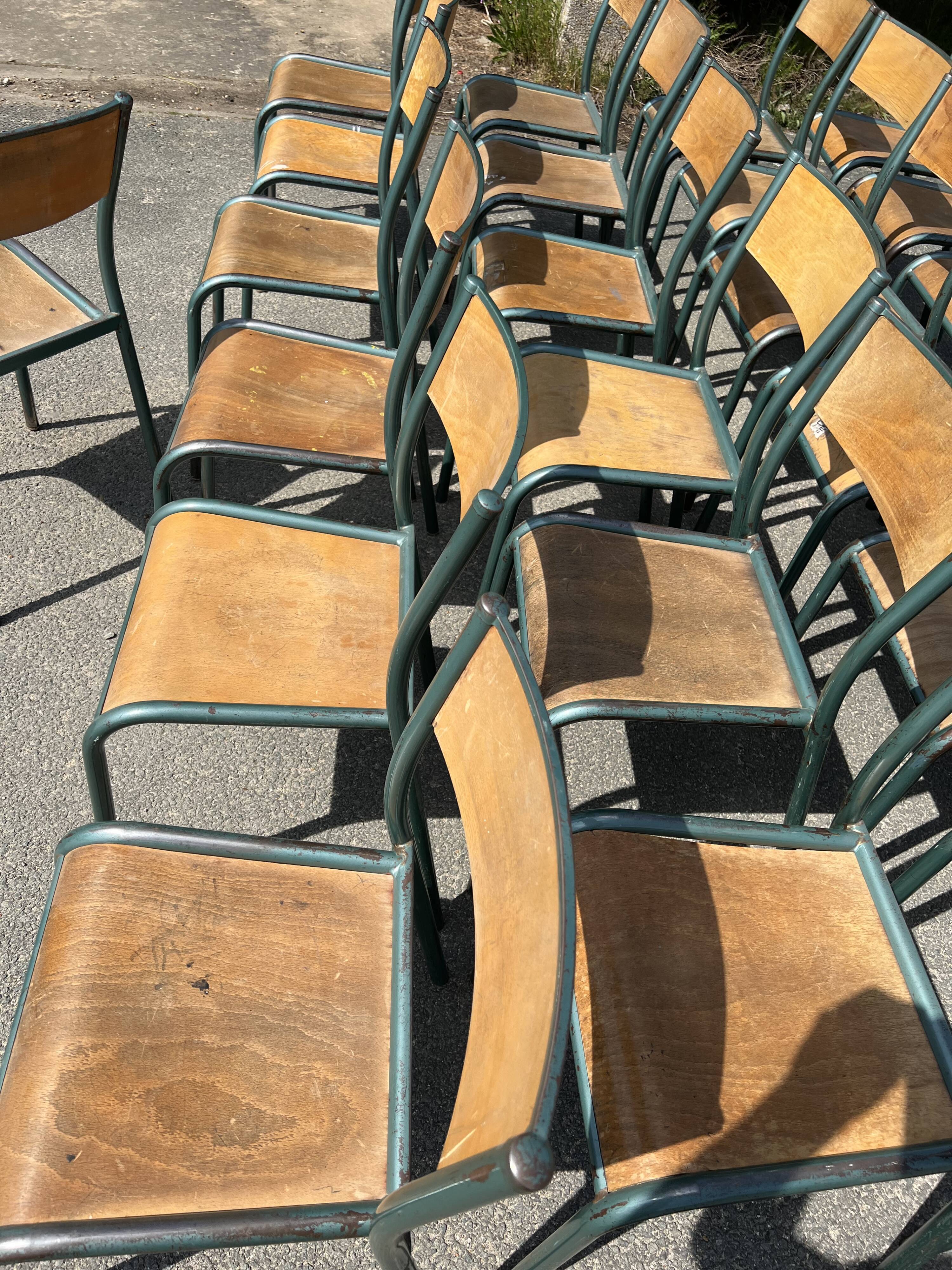 Set of 25 old Mullca school chairs model 510.