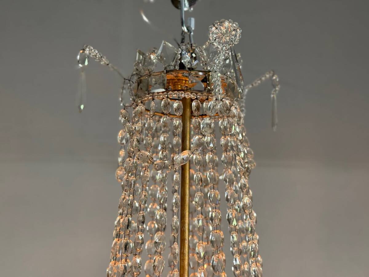Pearl Bag, Chandelier Trimmed with Rows of Cut Crystal Beads, Circa 1