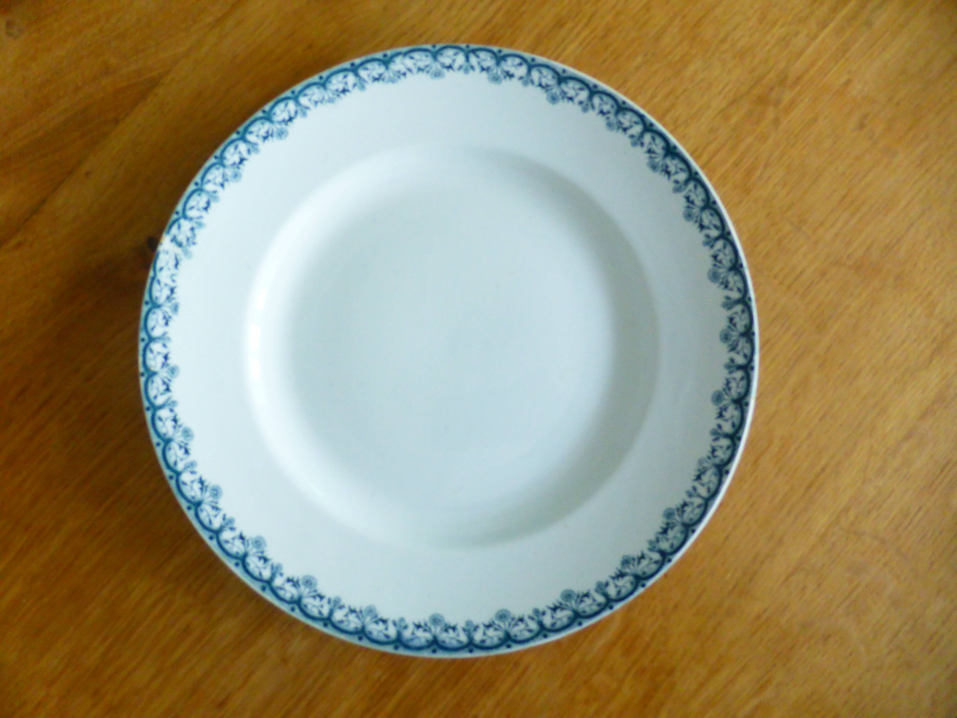 1 assiette plate St Amand et Hamage 221247