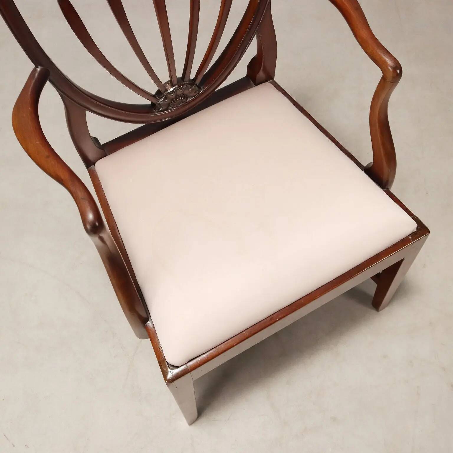Fauteuil ancien style Regency en acajou et tissu, Angleterre, XIXe siècle