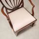 Fauteuil ancien style Regency en acajou et tissu, Angleterre, XIXe siècle