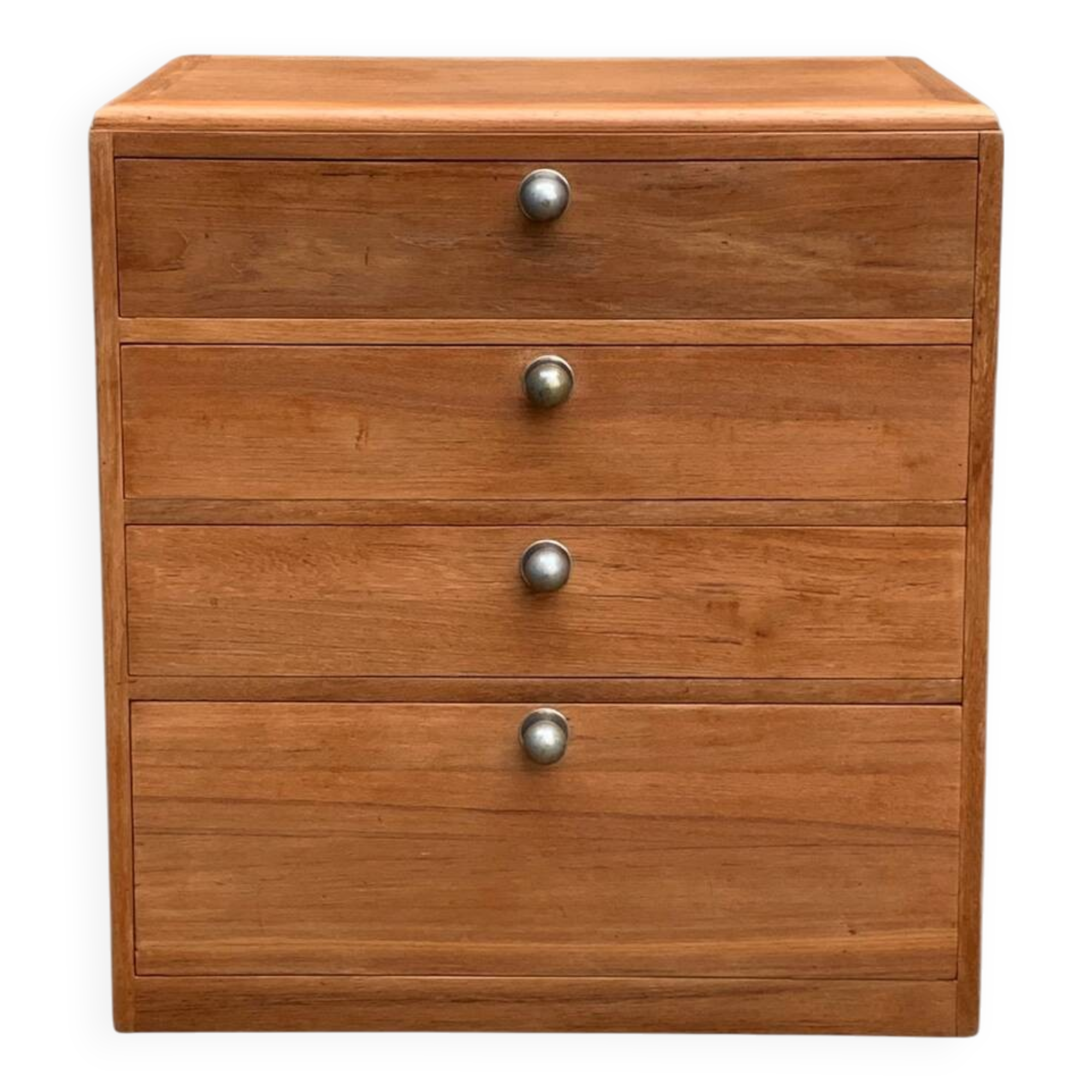 Vintage chest of drawers in solid raw wood from 1950