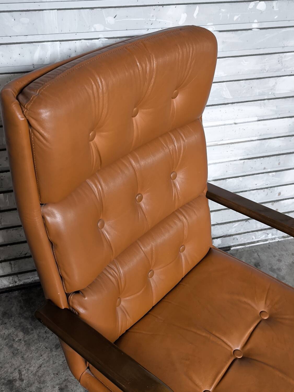 Vintage Knoll armchair