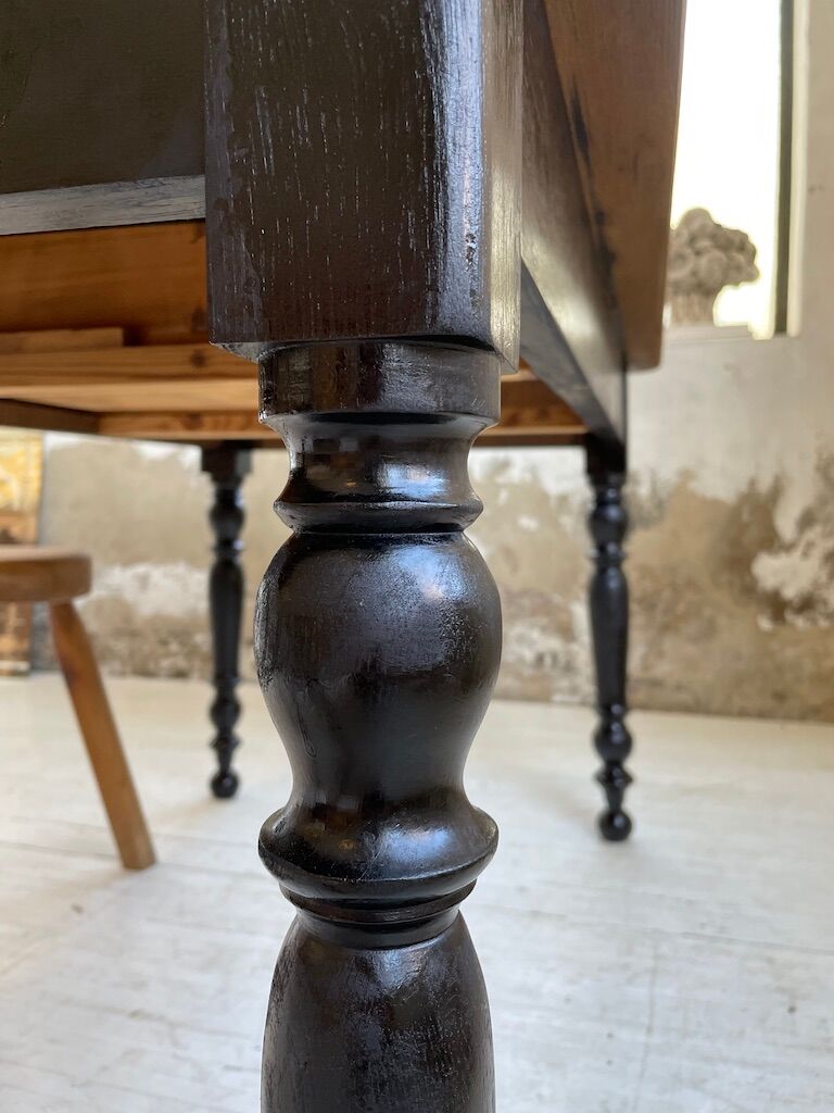 Farm bistro table in oak