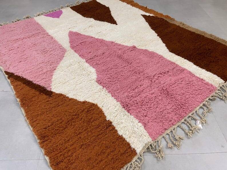 Azilal rug woven in natural wool 250cmx300cm