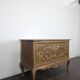 Commode de style Directoire en pin césuré
