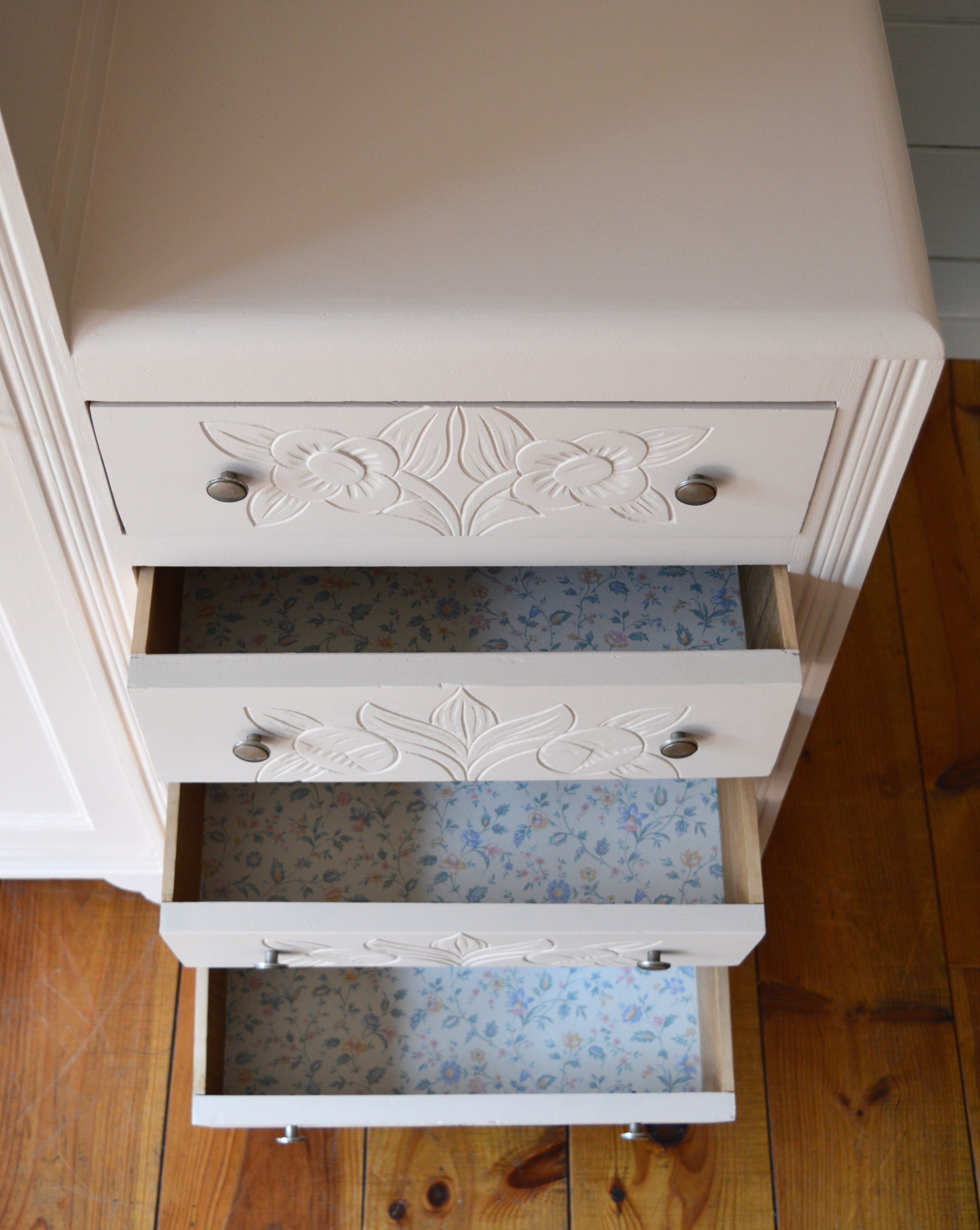 asymmetrical cabinet