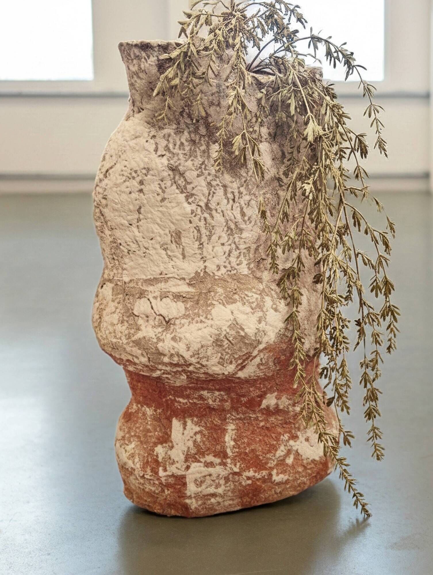 Sculptural vase mineral spirit Boho - Wabi-Sabi