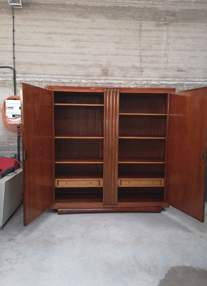 Armoire en palissandre des Indes art déco 1940