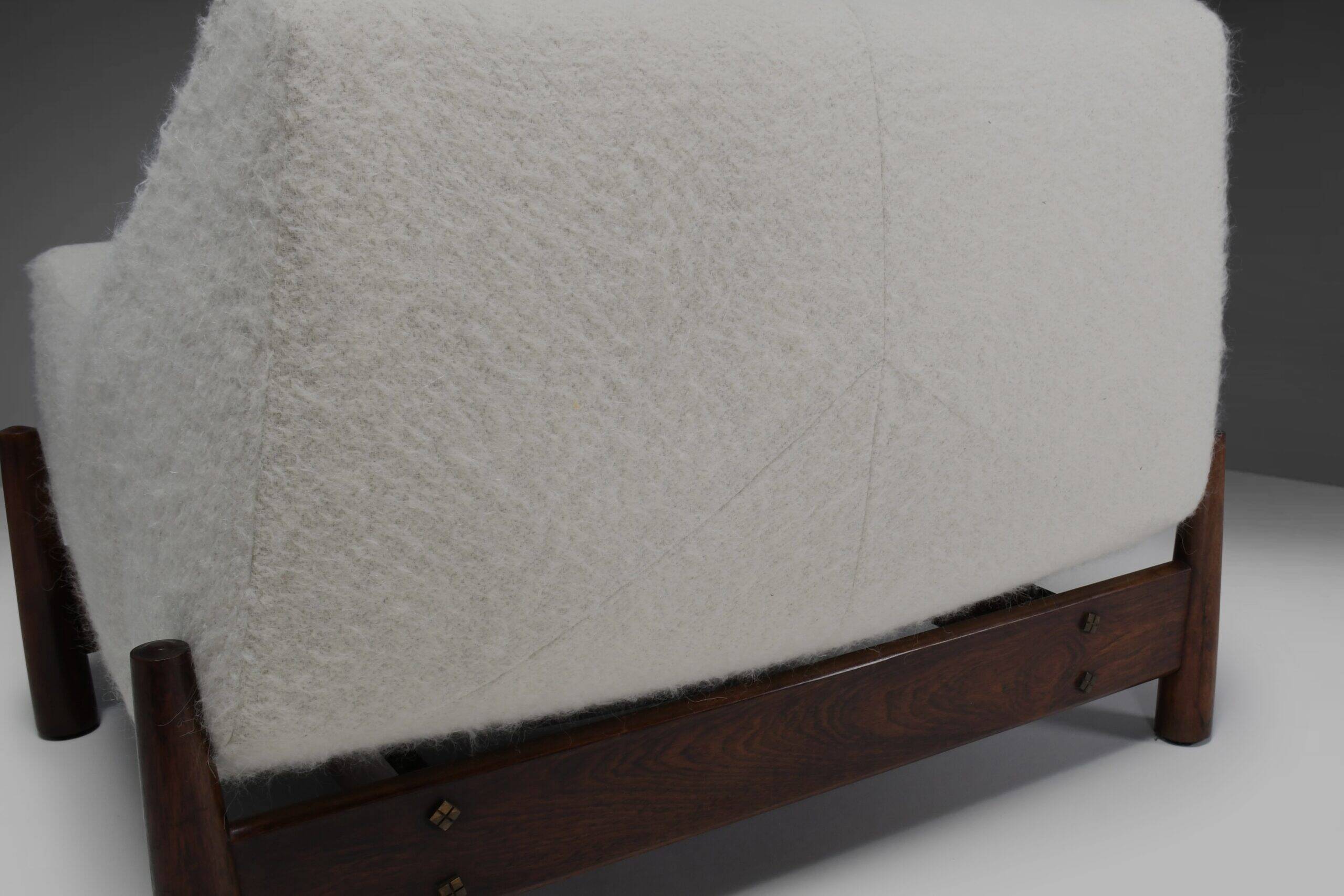 Pair of rosewood lounge chairs by Móveis Cimo, Brazil 1950s