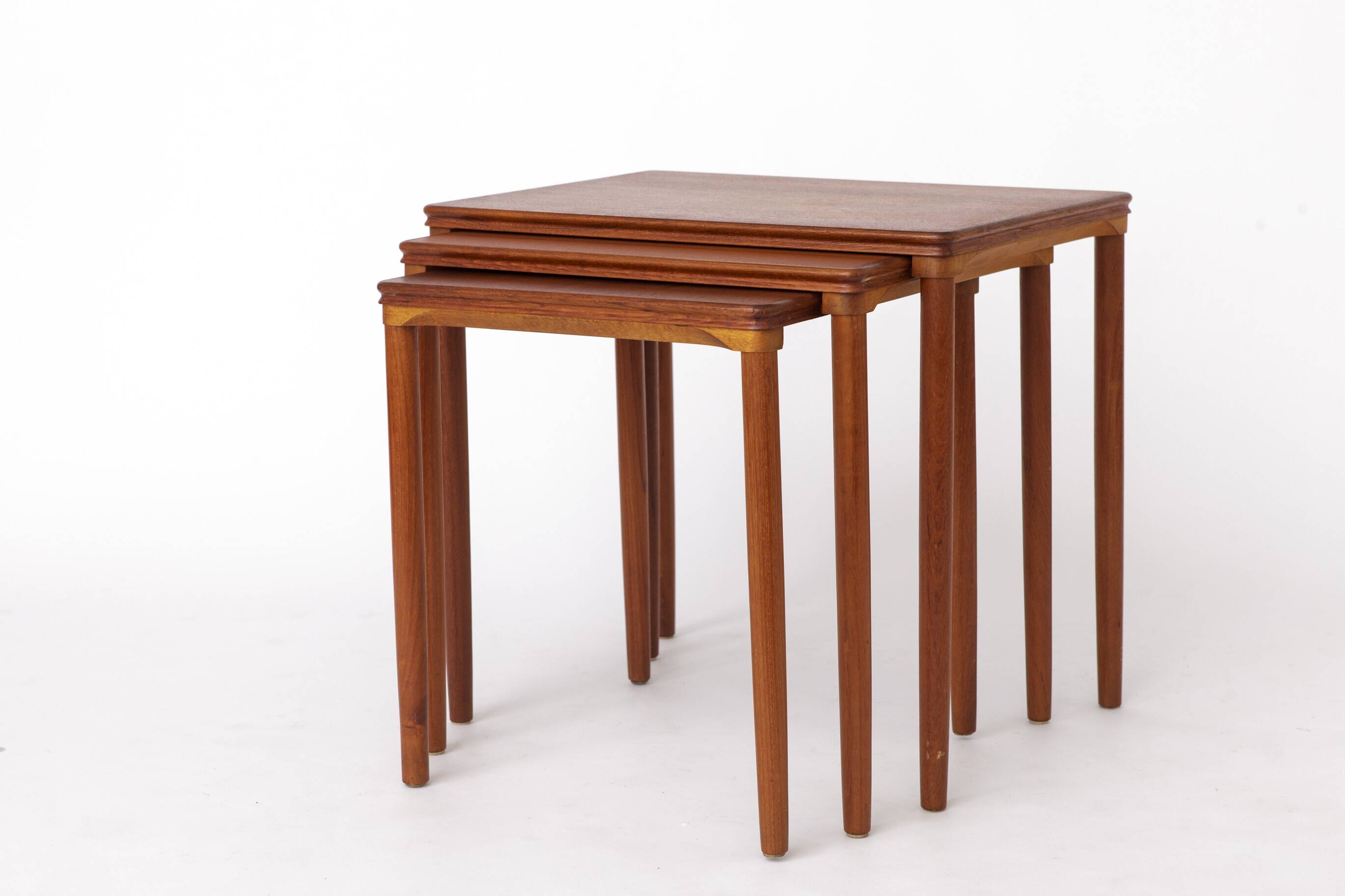 Set of 3 Teak Nesting Tables – 1970s Danish, Mid-Century Modern Design
