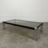 Table basse chrome et verre fumé années 70