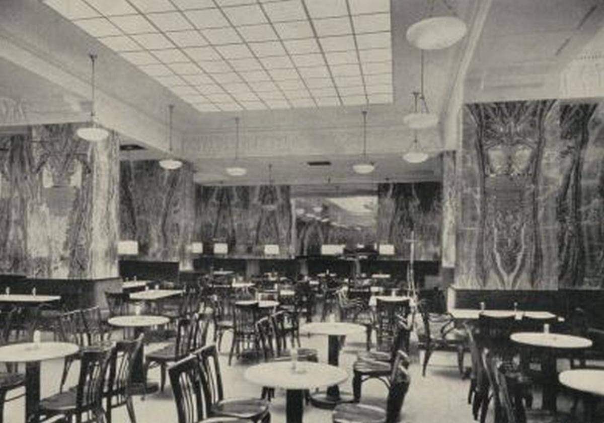 Café Chair Capua no.519 by Adolf Loos for Thonet