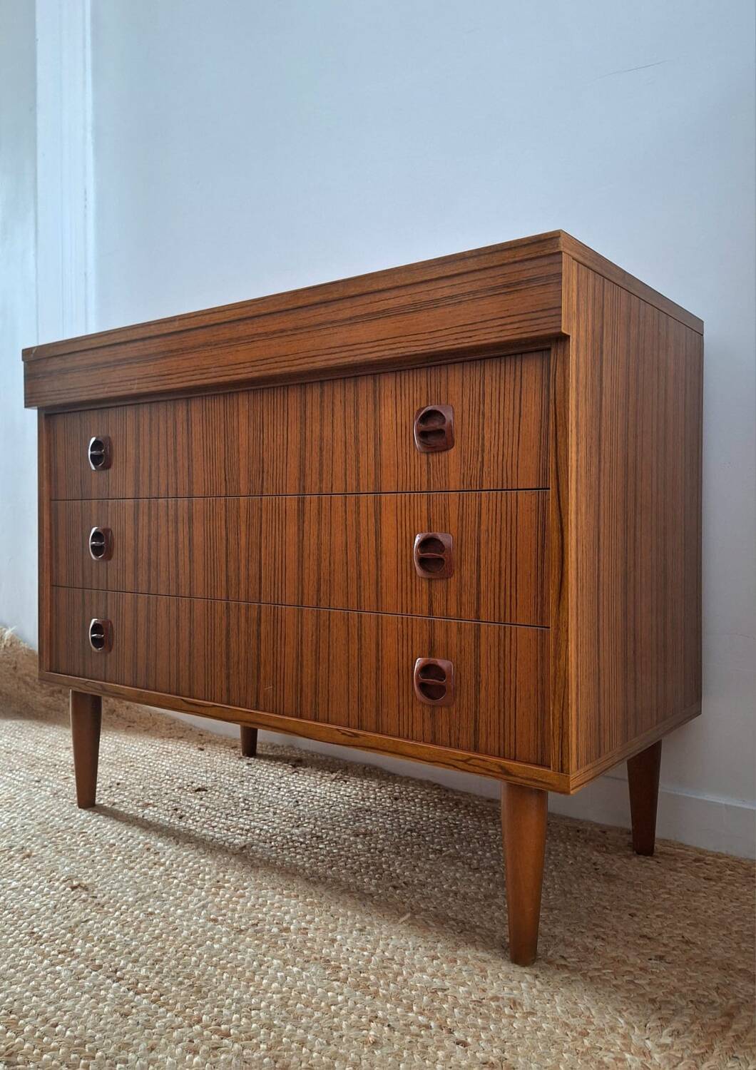 Vintage dressing table, vintage antique furniture
