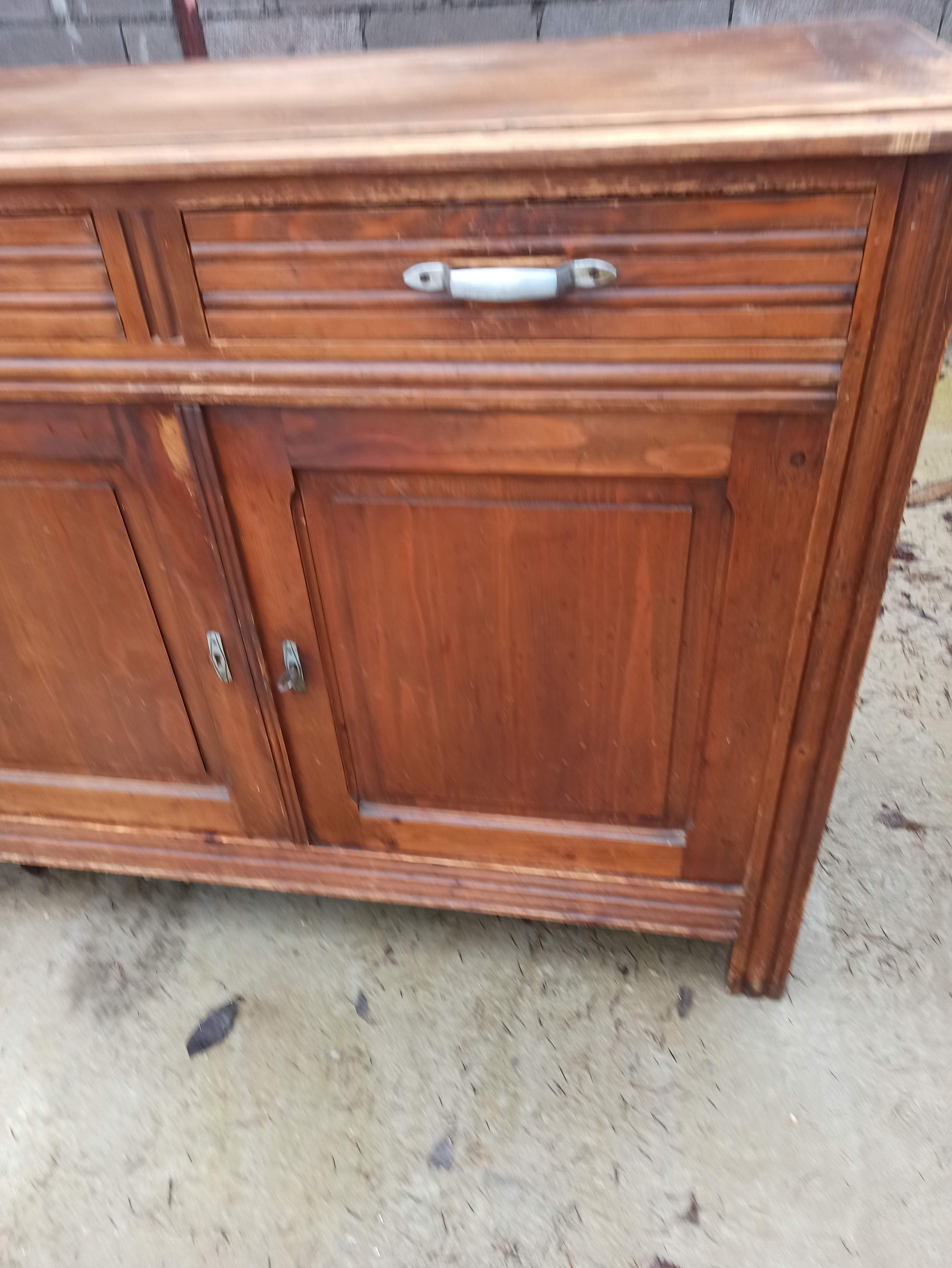 Low Parisian wooden sideboard 2 doors 2 drawers