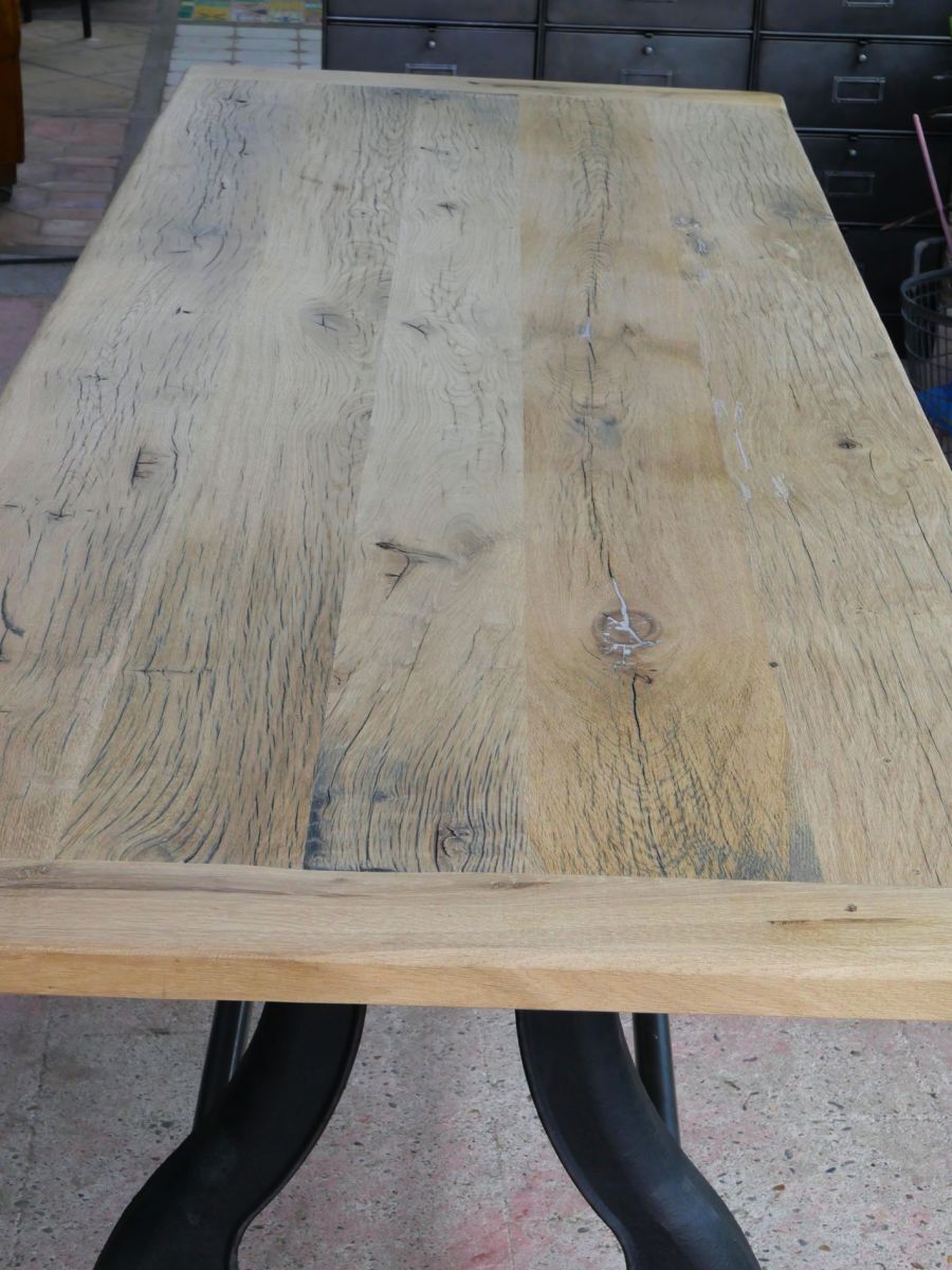 Industrial table solid oak tray and cast-iron footing