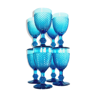 8 glasses