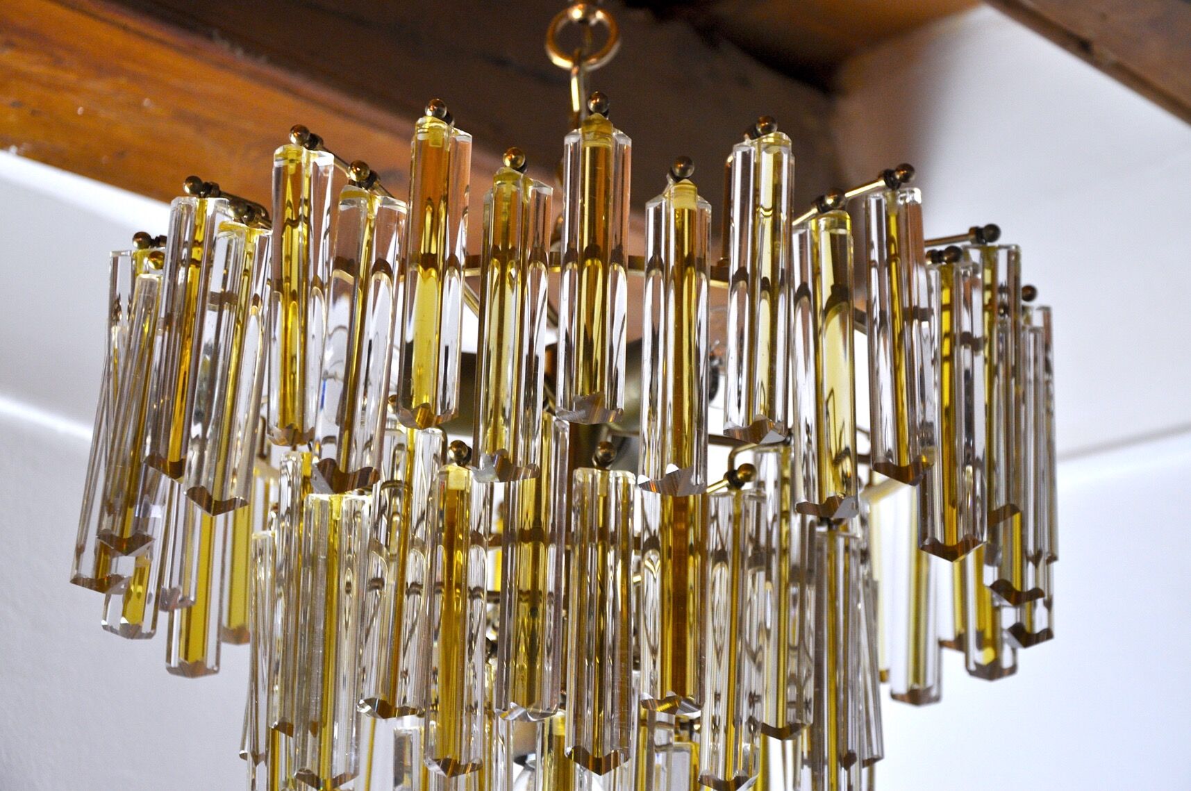 Paolo Venini two-tone chandelier, 3 levels, 1970, Italy