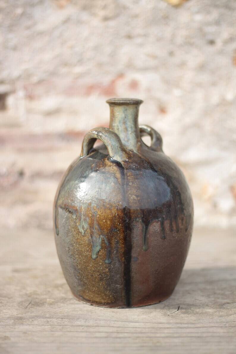 Old handled pot, antique pot, handled jar, interior decoration, collection, pottery