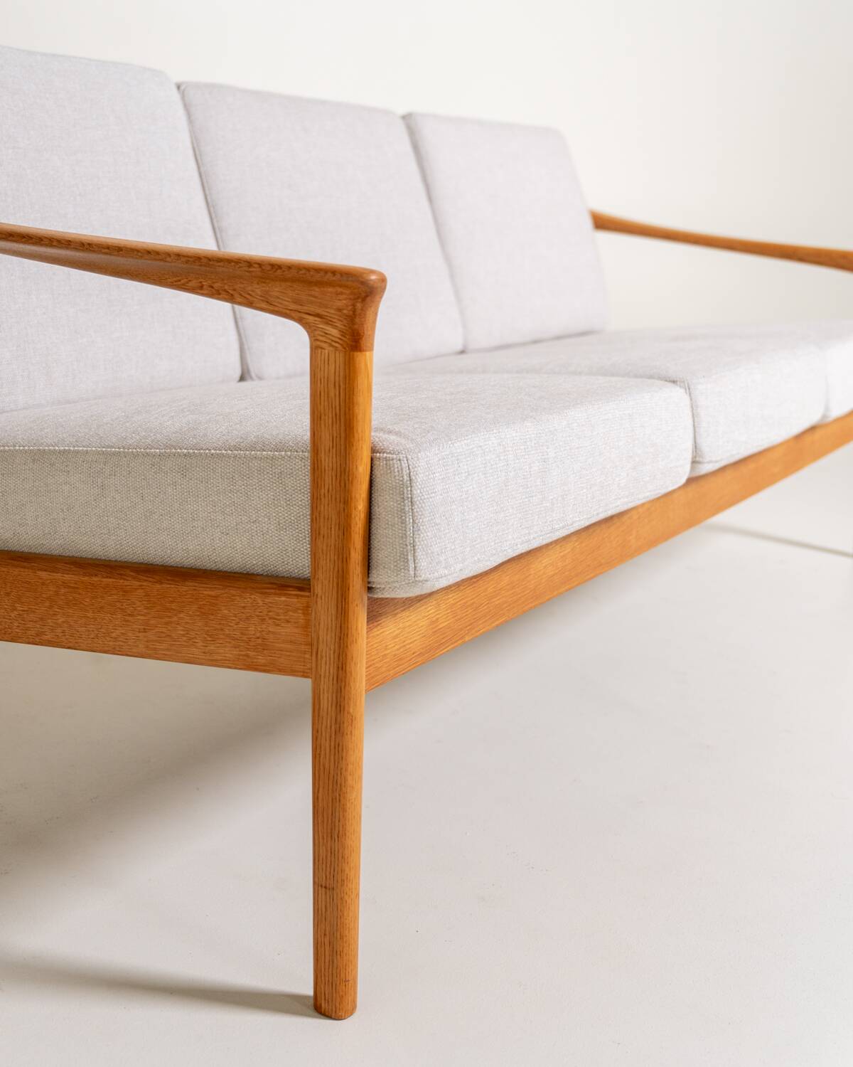 “Monterey” sofa by Folke Ohlsson for Bodafors, 1962