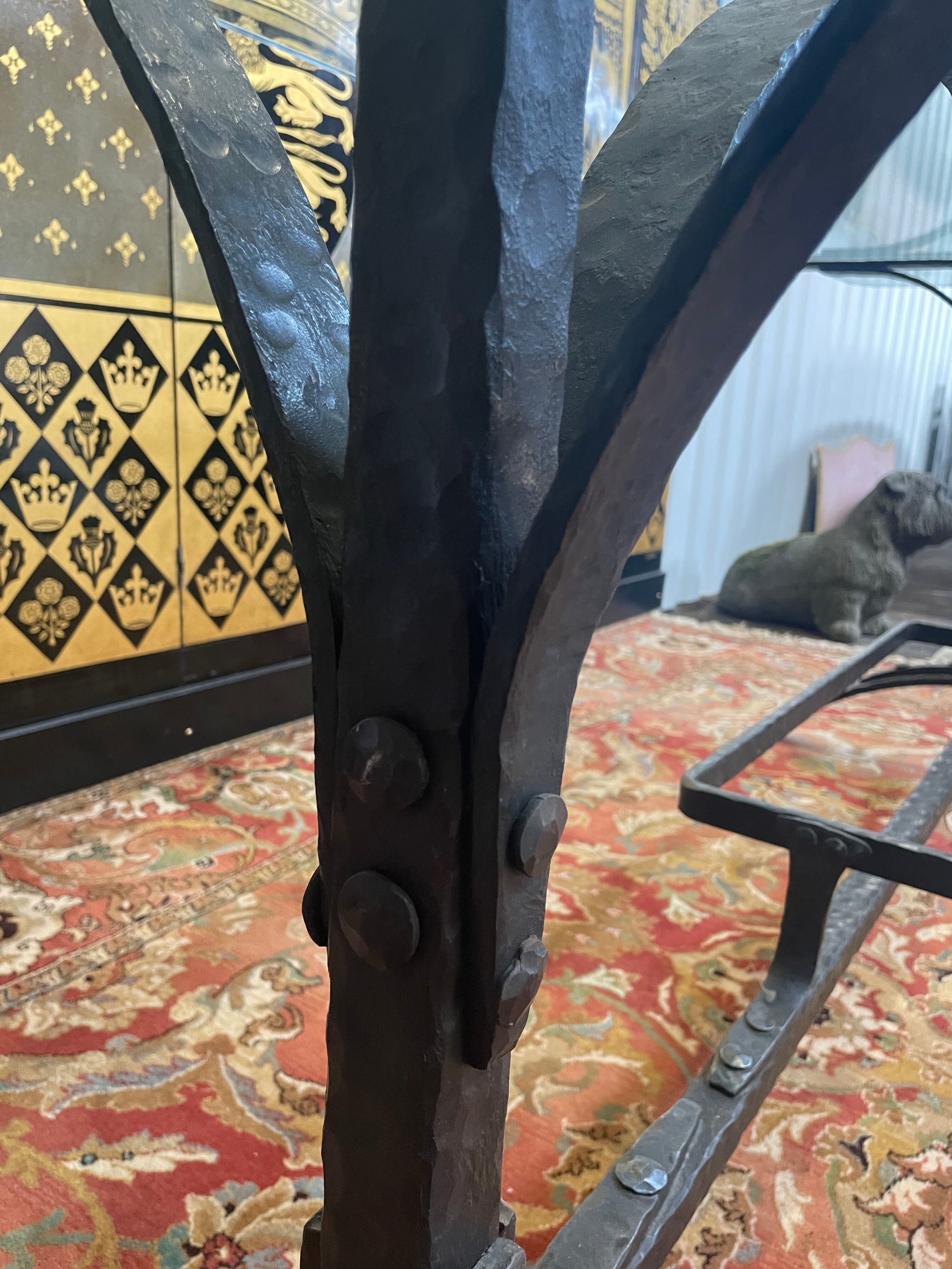 Dining table in wrought iron and glass