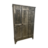 Restored Strafor corrugated iron cloakroom