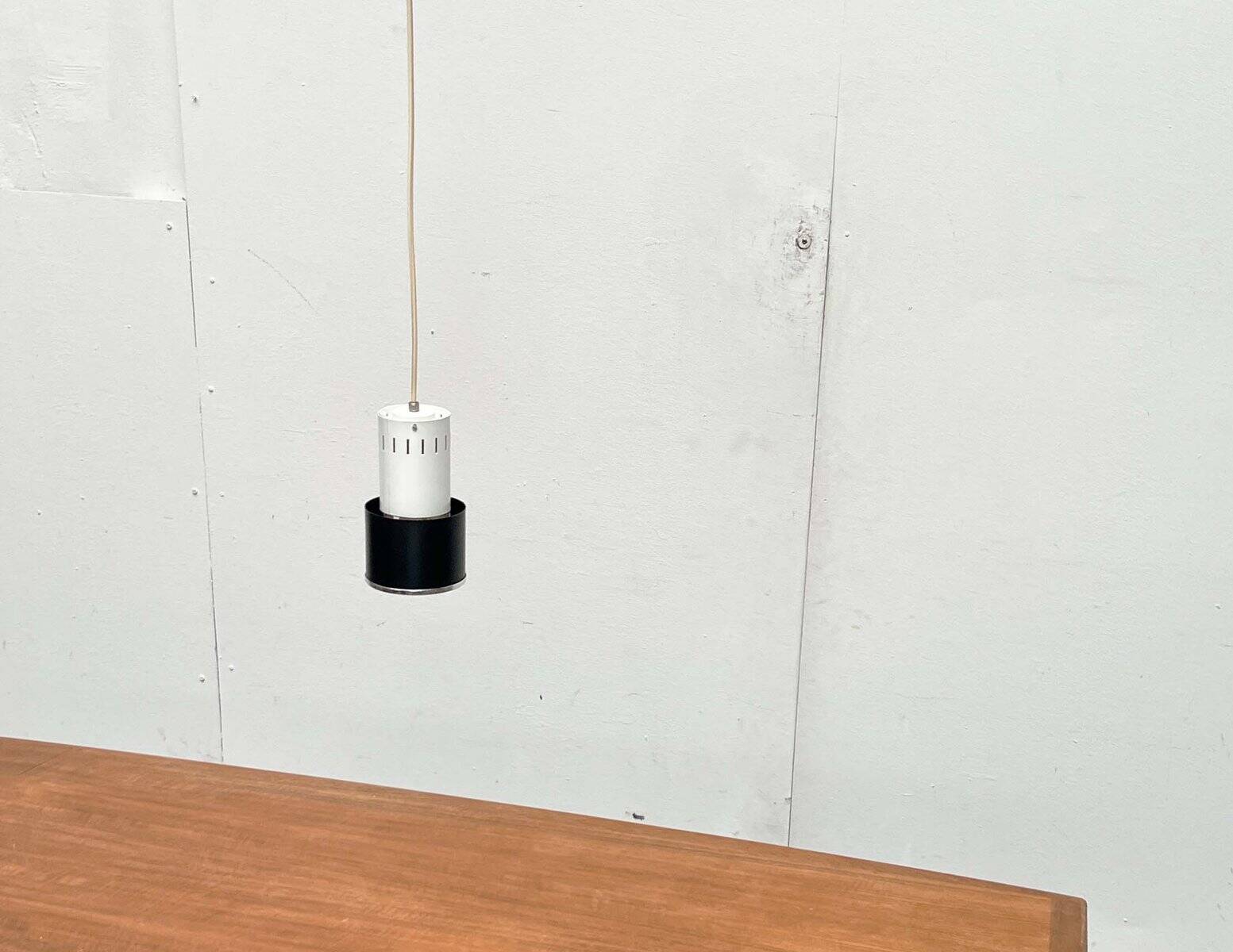 Mid-century minimalist Dutch suspensions attributed to Louis Kalff for Philips, 1950s, set of 4.