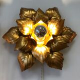 Wall light golden metal flower to leaf