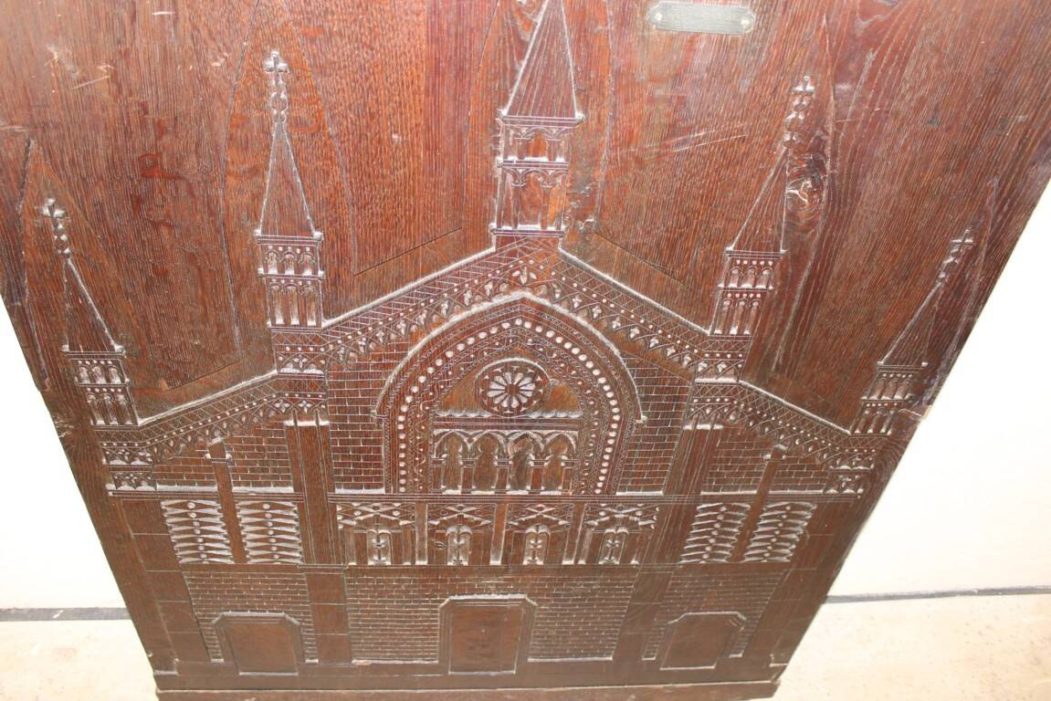 Large sculpted panel façade cathedral Pavia