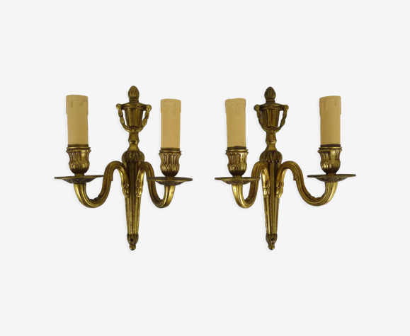 Old pair of wall sconces pot à feu, bronze with 2 candles. Year 70 | Selency
