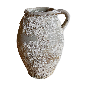 Cruche en terre cuite ancienne