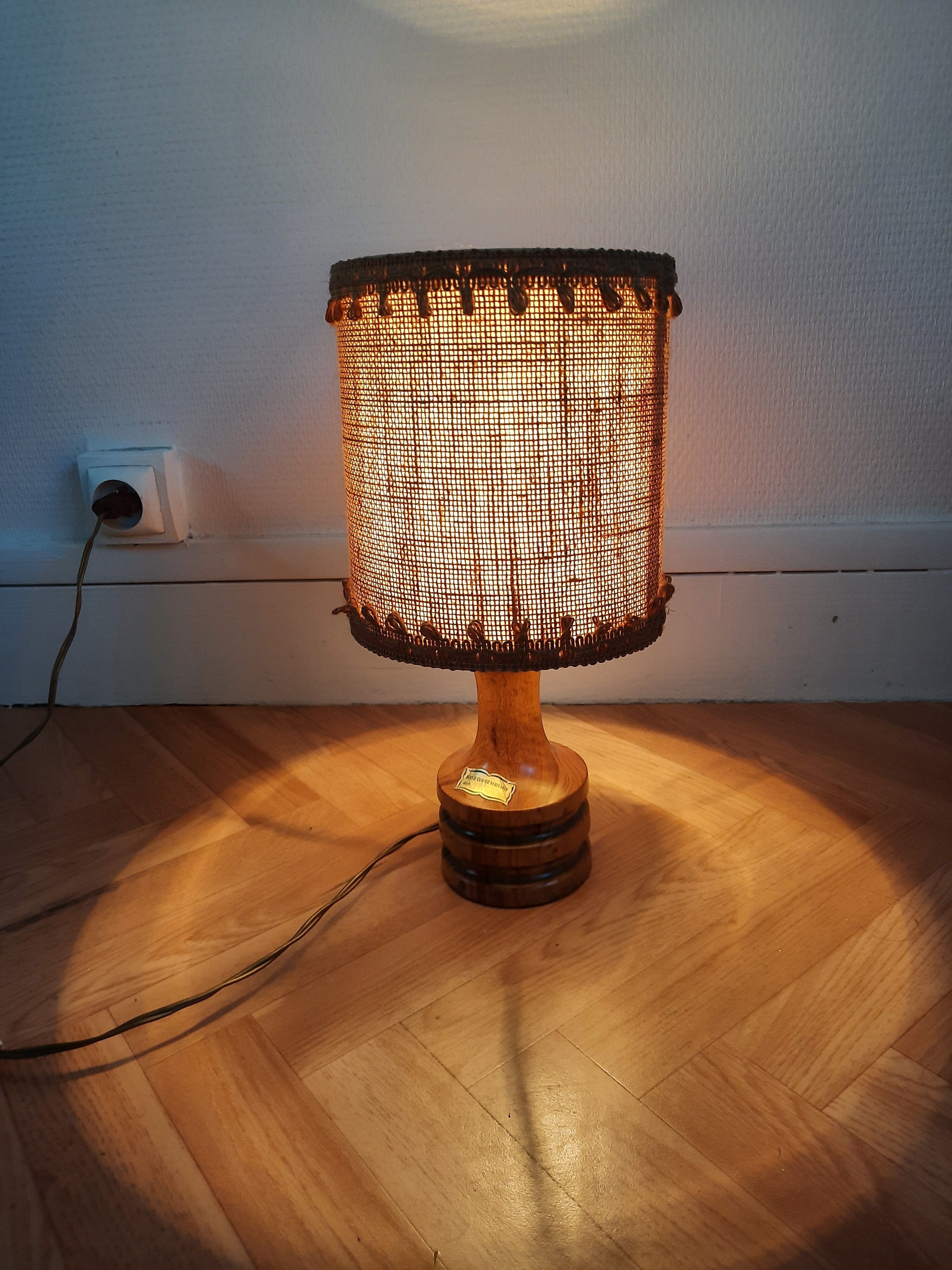70s olive wood bedside lamp