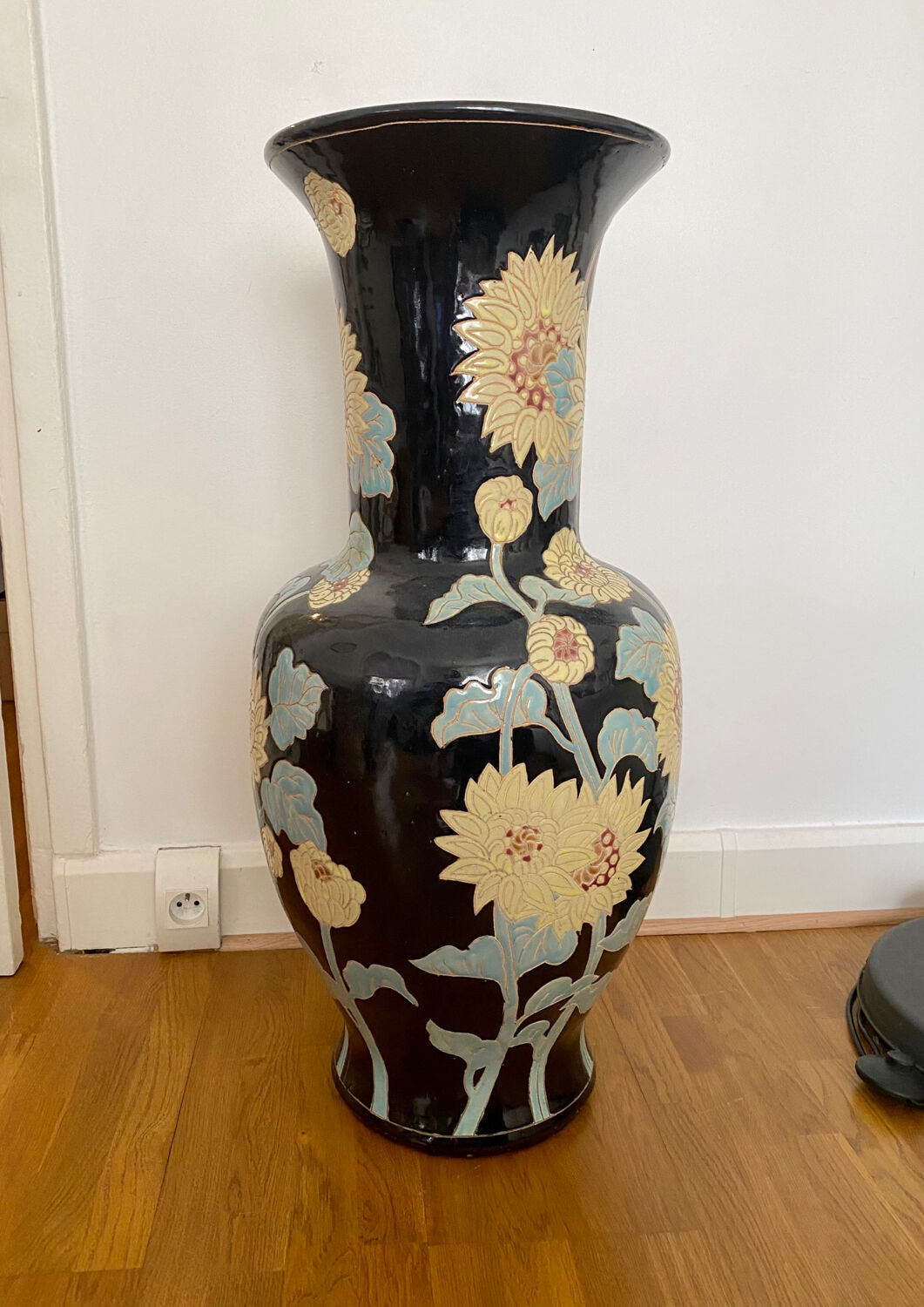 Large sunflower vase