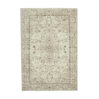 Handmade antique oriental beige rug 207 cm x 307 cm