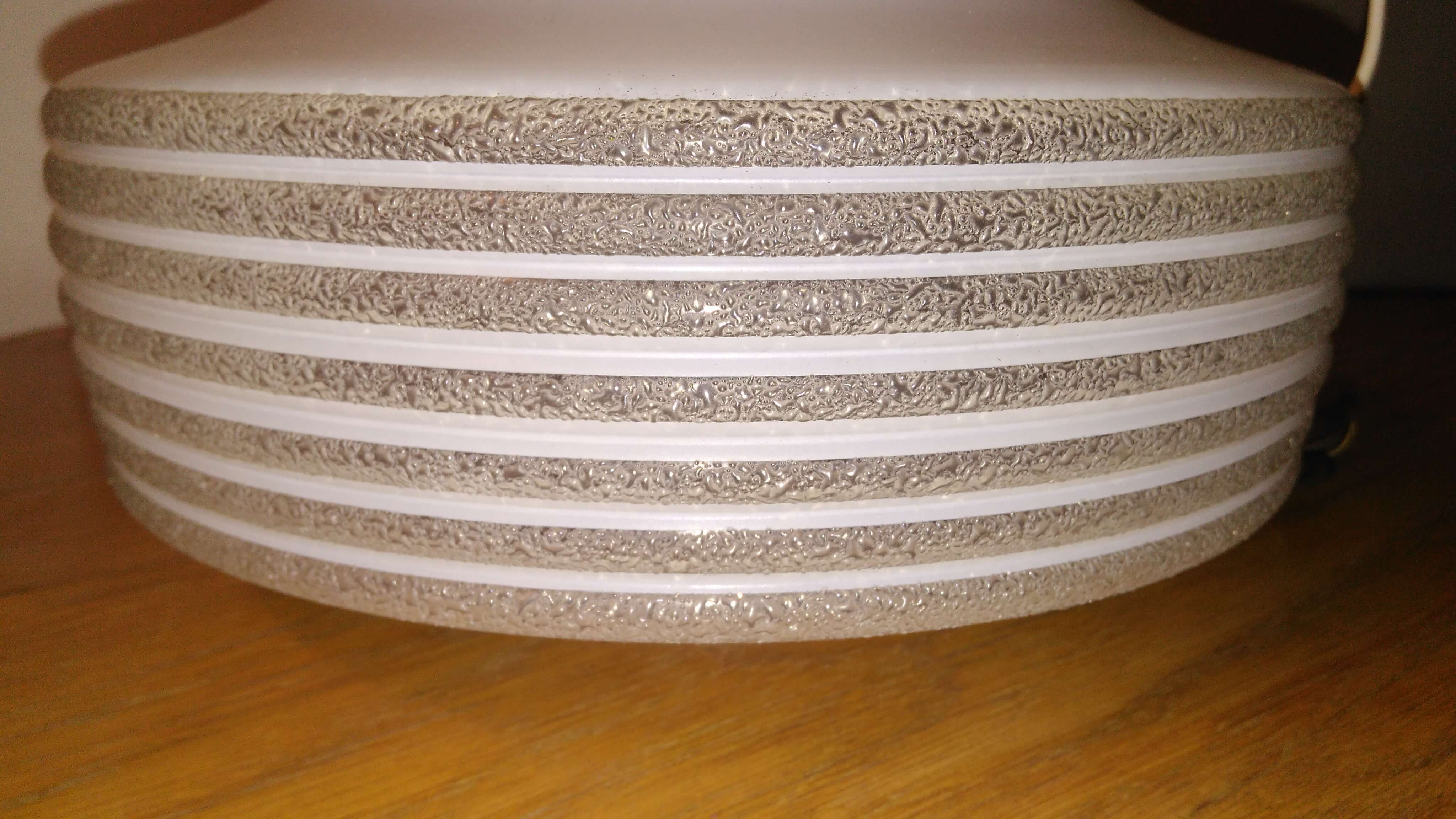 Suspension verre en opaline blanche