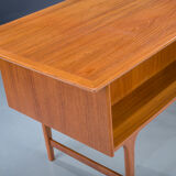 Mid-Century Teak Desk by Gunnar Nielsen for Tibergaard, Denmark, 1960s