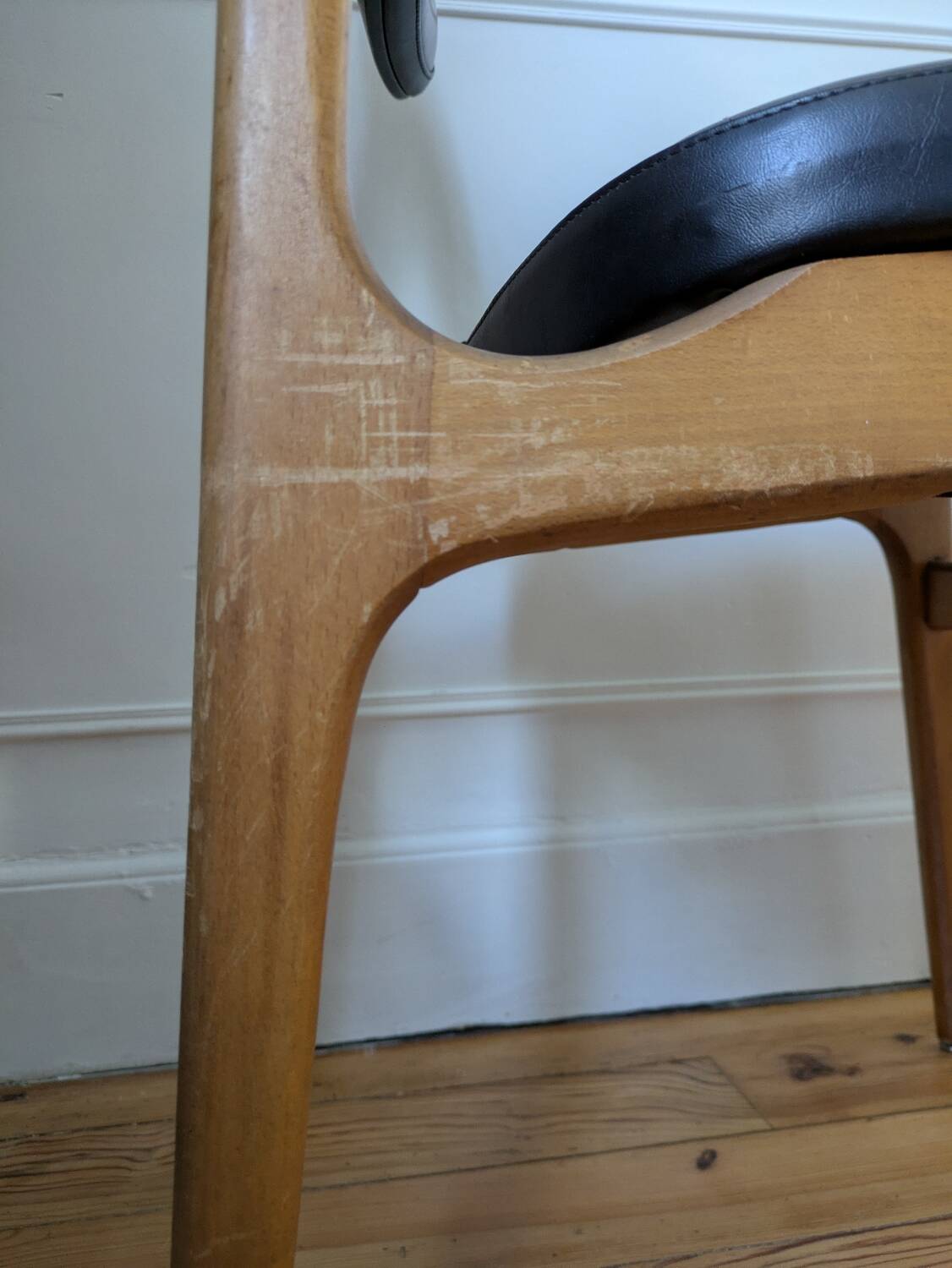 Set of Stella chairs