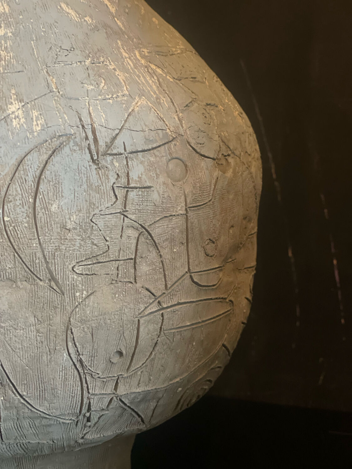 Vallauris ceramic signed by the artist Olisch.